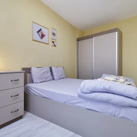 Cozy 1-bed 2 * Пловдив